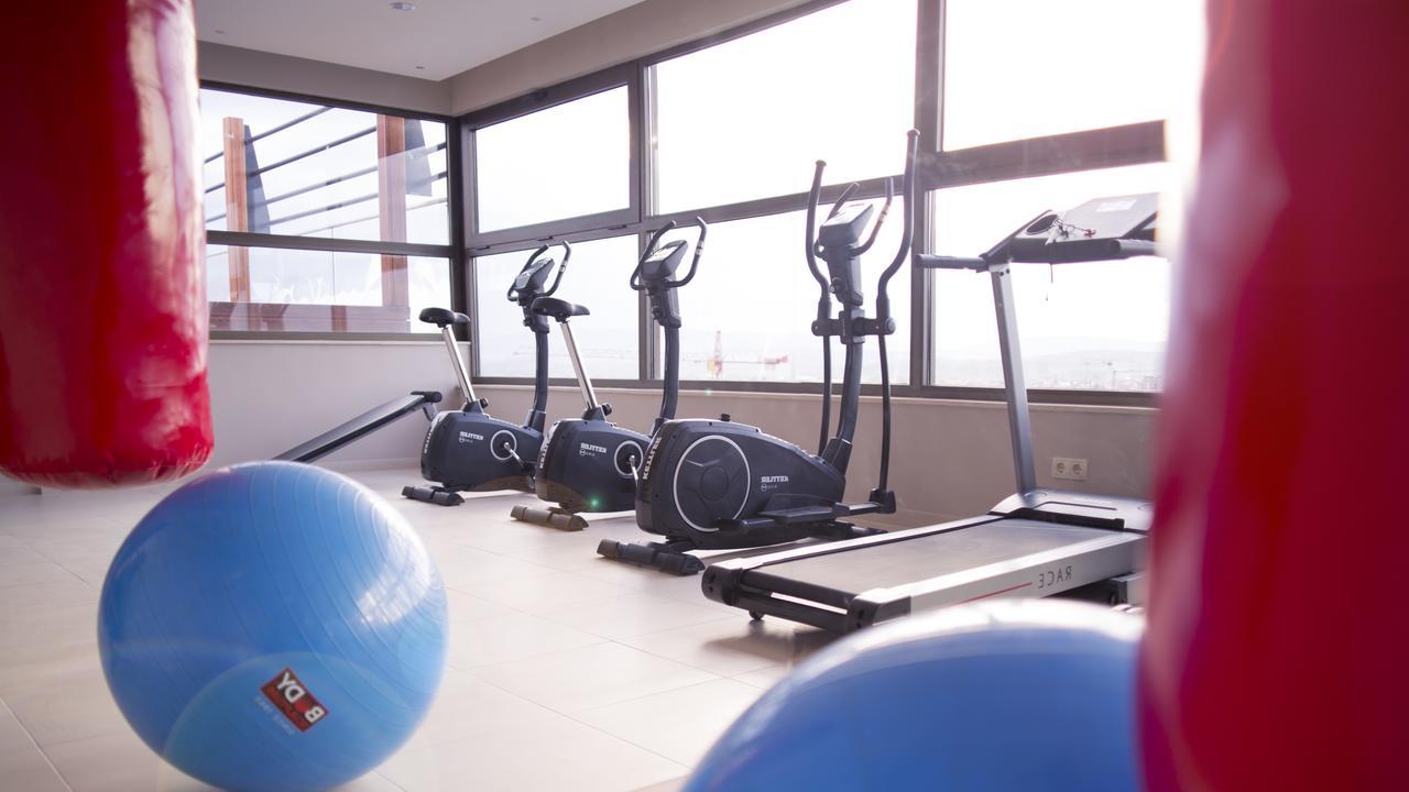 Semitronix Hotel Prishtina Pristina Kültér fotó